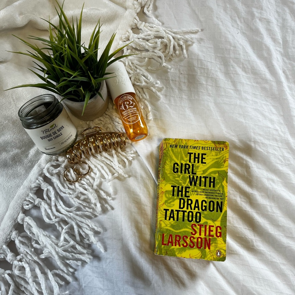 The Girl With The Dragon Tattoo book
